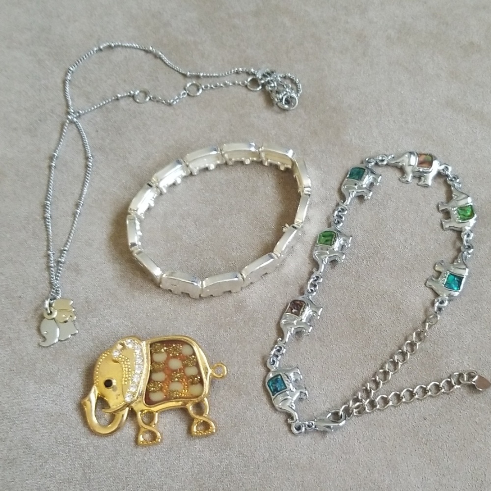 Lot of Elephant Motif Jewlery